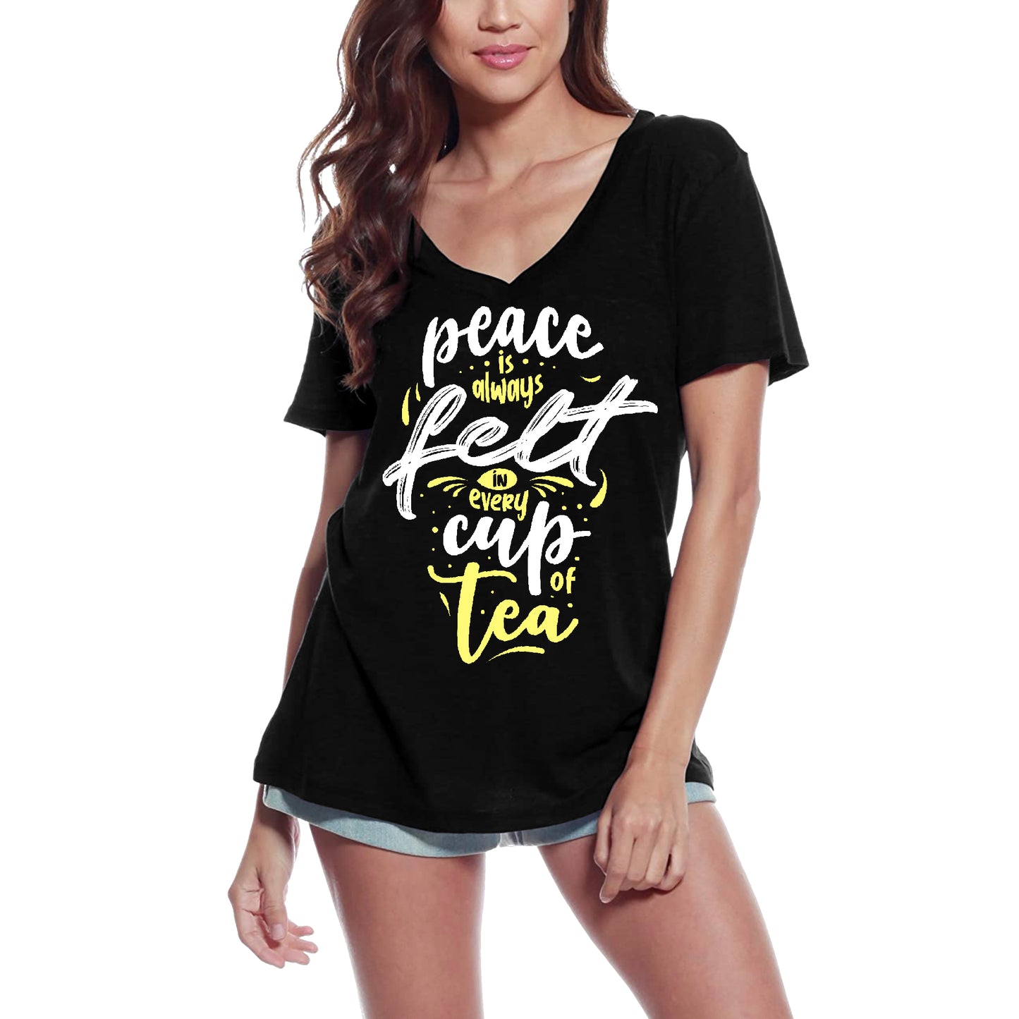 ULTRABASIC Women's T-Shirt Peace is Always Felt in Every Cup of Tea - Tea Lovers Shirt